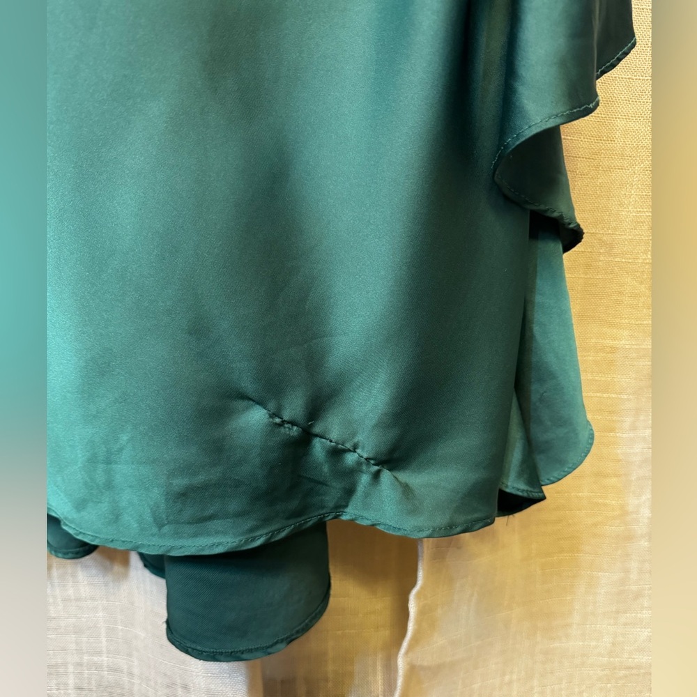 Mac Duggal Satin Ruffled Gown Maxi Dress in Green Size 6 - Picture 8 of 8